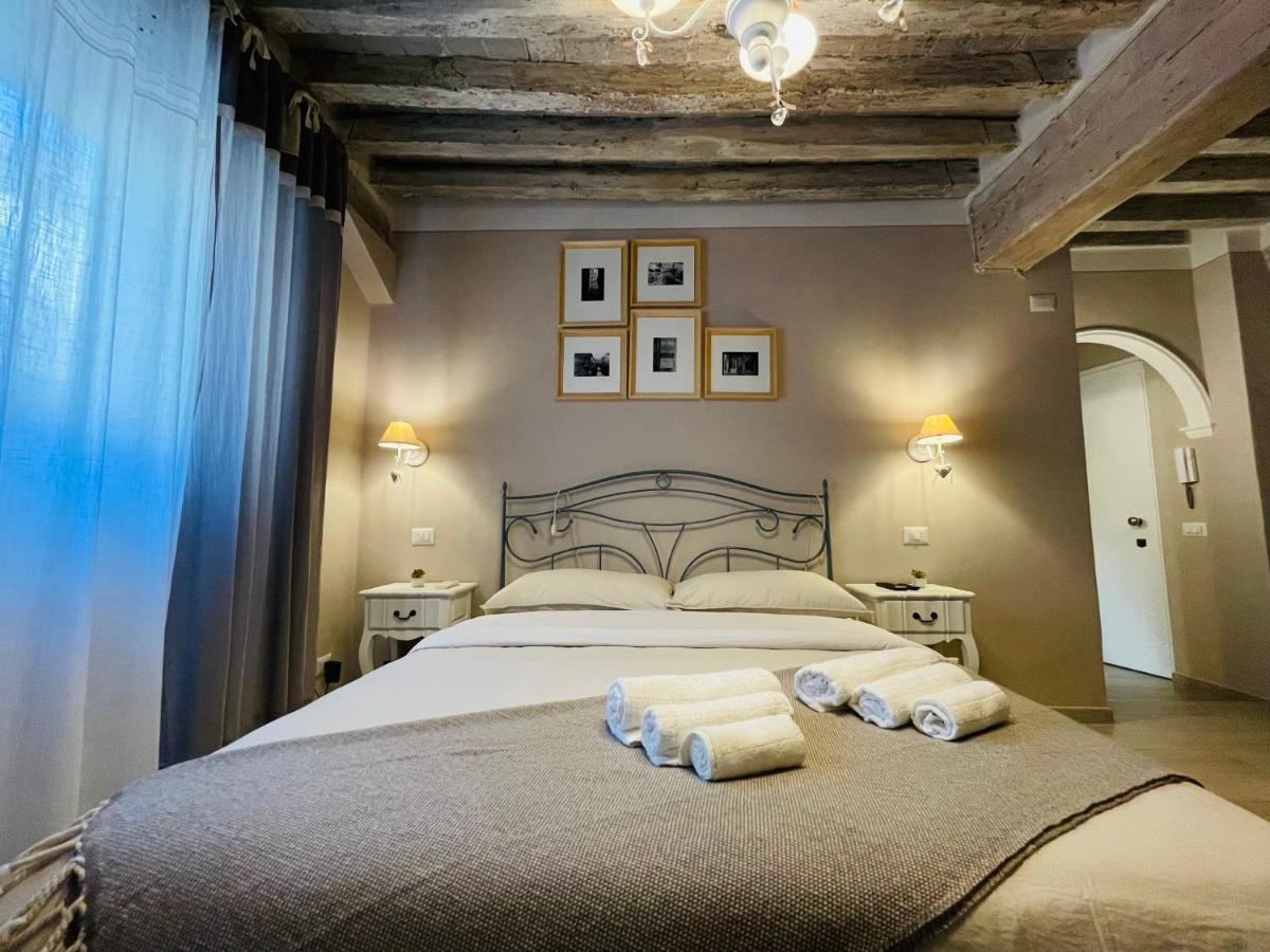 All'Interno Delle Mura Appartamento Con Wi-Fi E Netflix 卢卡 外观 照片