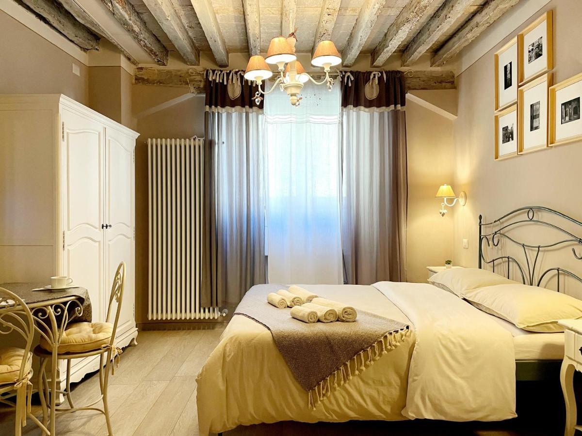 All'Interno Delle Mura Appartamento Con Wi-Fi E Netflix 卢卡 外观 照片